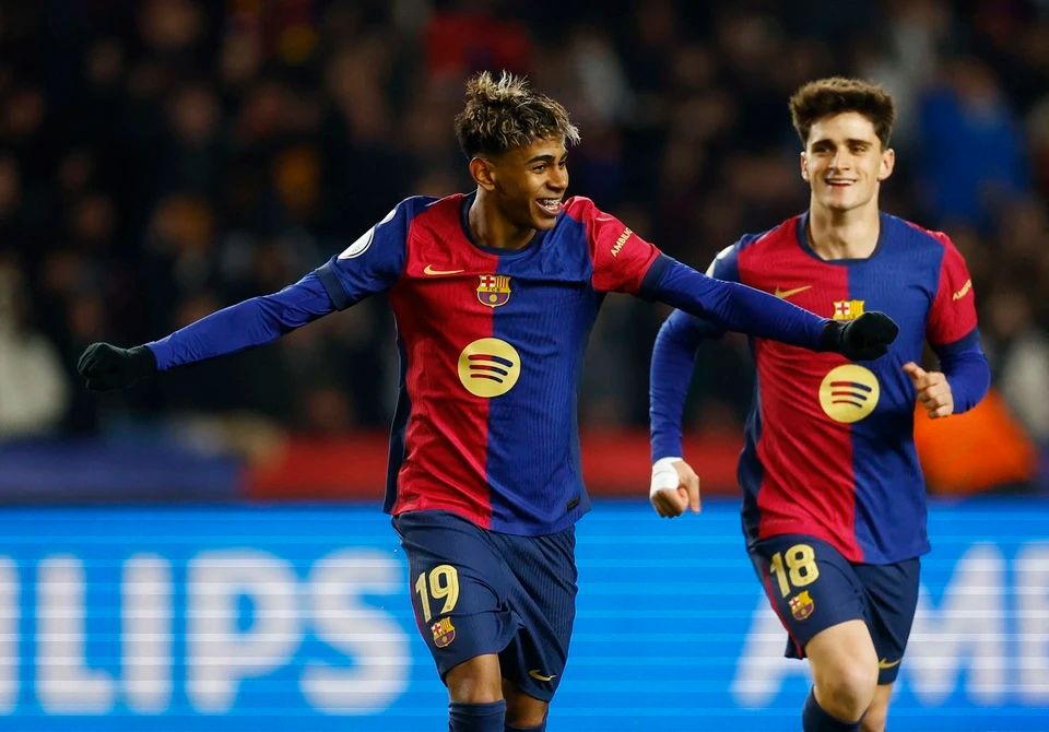 凯恩德甲40球破纪录，仍无冠魔咒延续