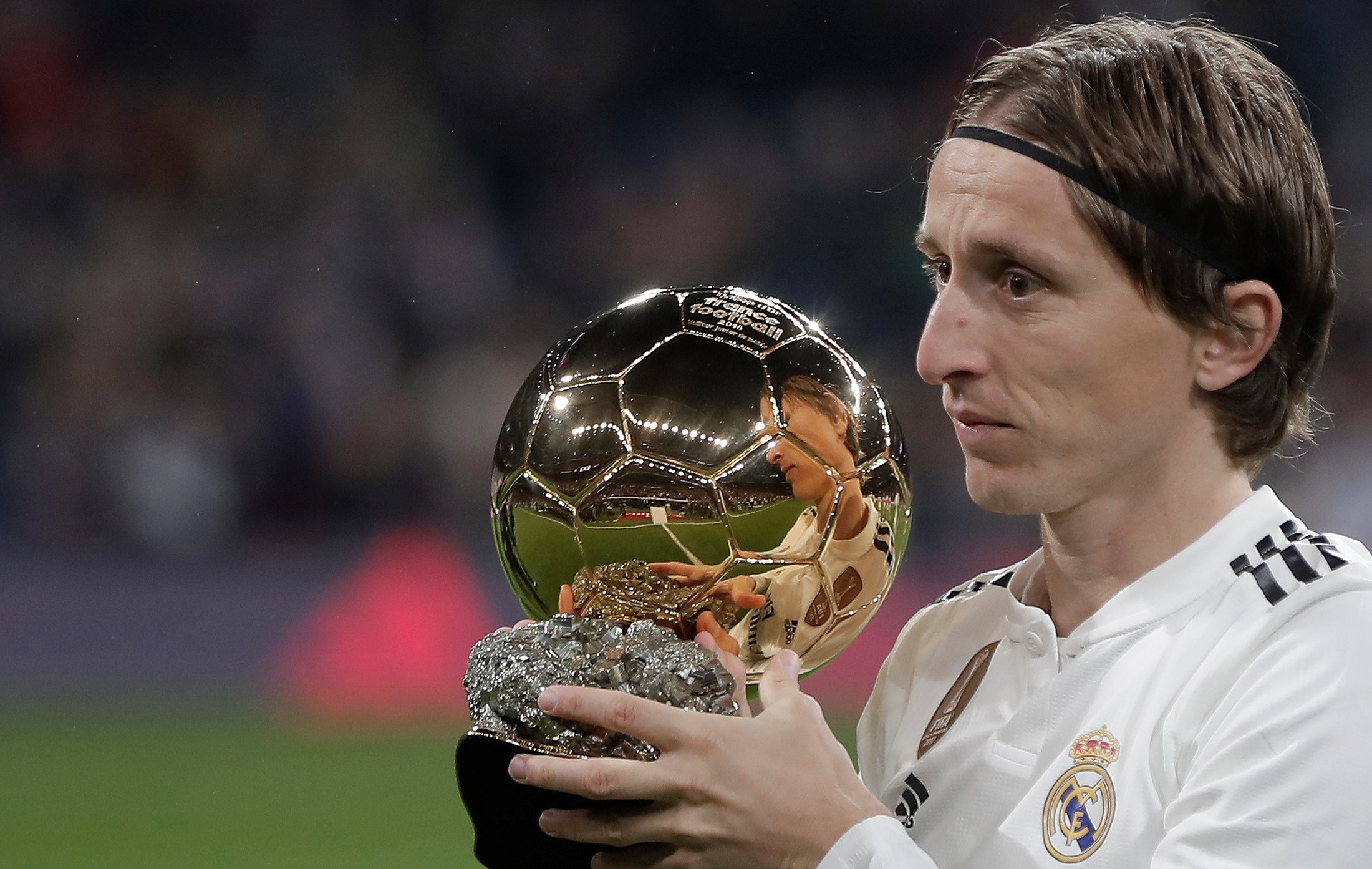 BLG官方：与辅助选手ON续约至2027年