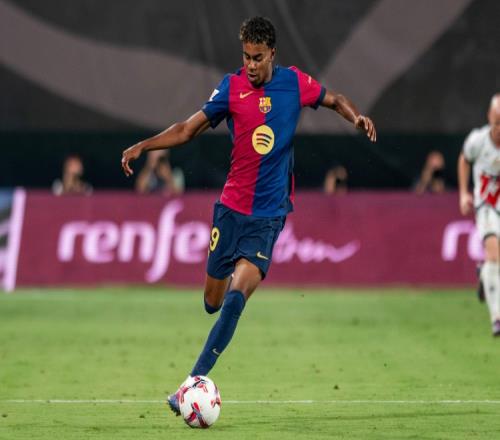 斯洛特：这是艰难的一周，但我们在英超将优势从