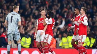 能以进攻犀 能以进攻犀